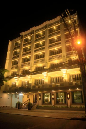 Гостиница Herald Suites Polaris  Манила